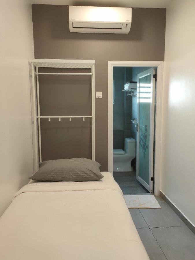 איפוה Just Austin Guesthouse מראה חיצוני תמונה